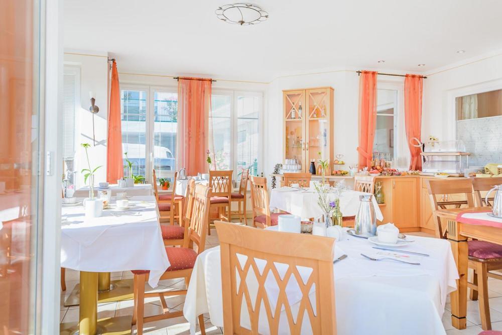 Haus Kranixfeld-Fischl Hotel Moerbisch Am See Exterior photo
